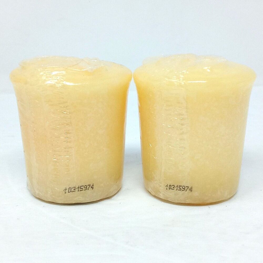 Yankee Candle ISLAND GUAVA 1.75 oz Votives - Lot of 2 - RETIRED New & Sealed - Picture 3 of 5